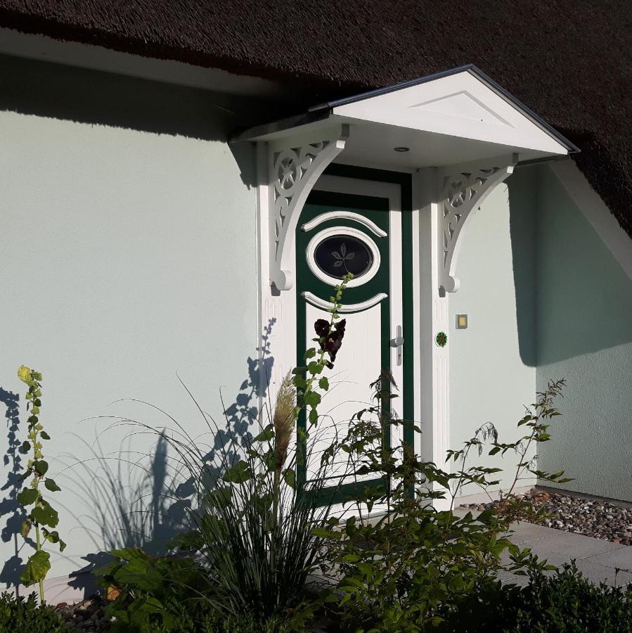 Ferienhaeuser Salzhaff-Romantik Tessmannsdorf Esterno foto